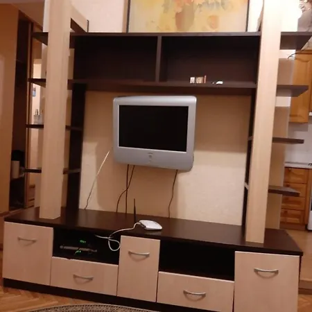 двухкомнатная вид на дворец украина Apartament Kijów